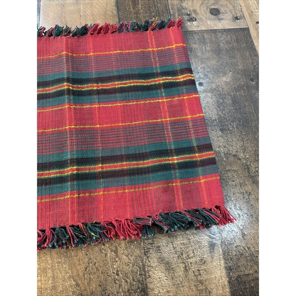 VTG Renaissance Plaid Table Runner Woven Red Green Gold Fringe Holiday Festive